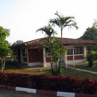 Hotel JRD International, Amboli 1
